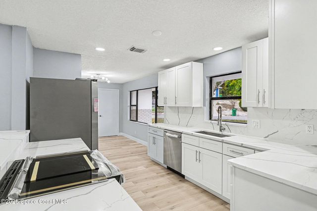 117 Gary Lane, Cocoa, FL 32922