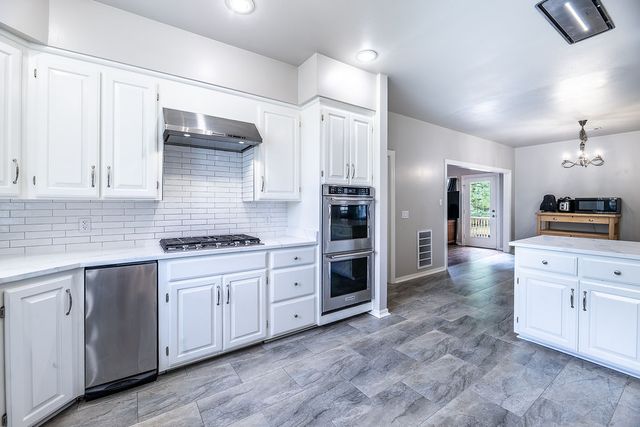4032 Tahoe Circle, Springdale, AR 72762