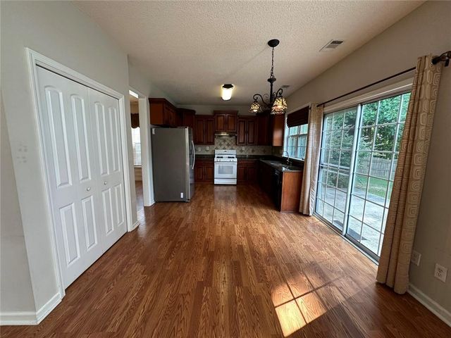 500 Stambridge Court, Johns Creek, GA 30005