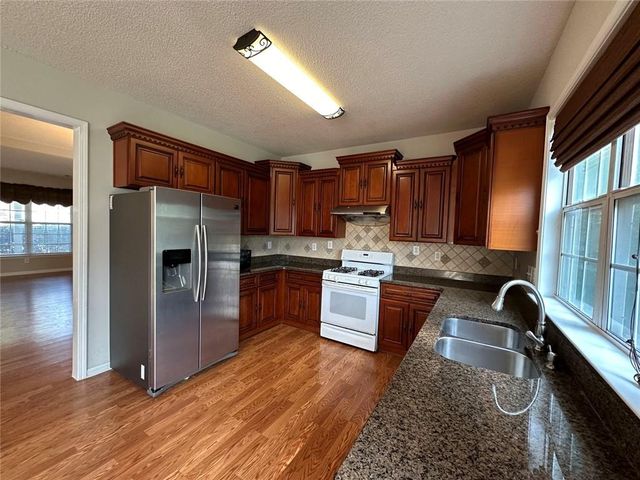 500 Stambridge Court, Johns Creek, GA 30005