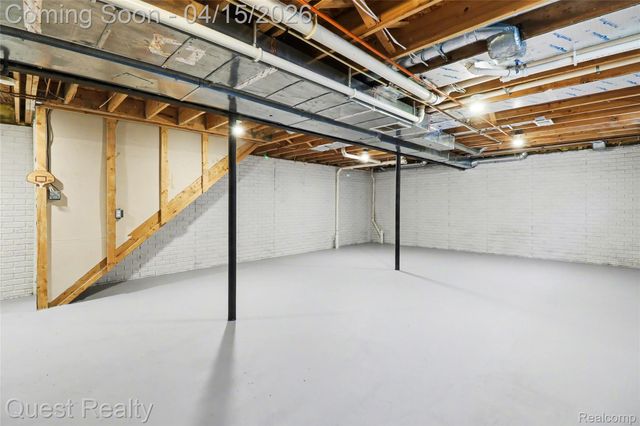 2648 Bonita Drive, Waterford Charter Township, MI 48329