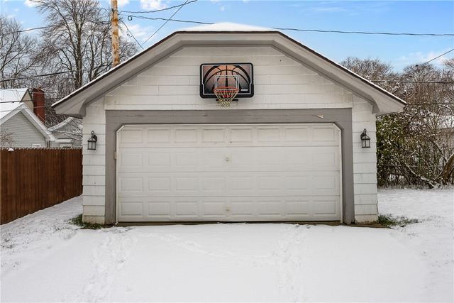 251 Hinchey Road, Gates, NY 14624