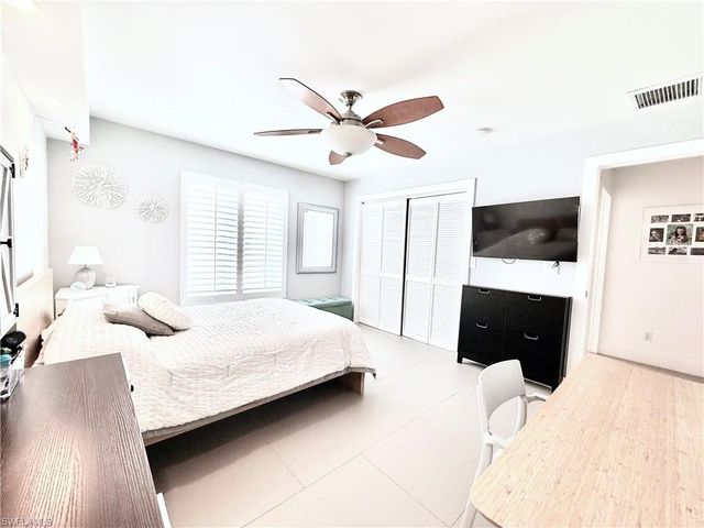 3631 1st AVE NW, Naples, FL 34120