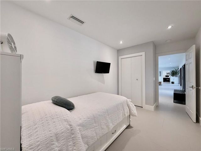 3631 1st AVE NW, Naples, FL 34120