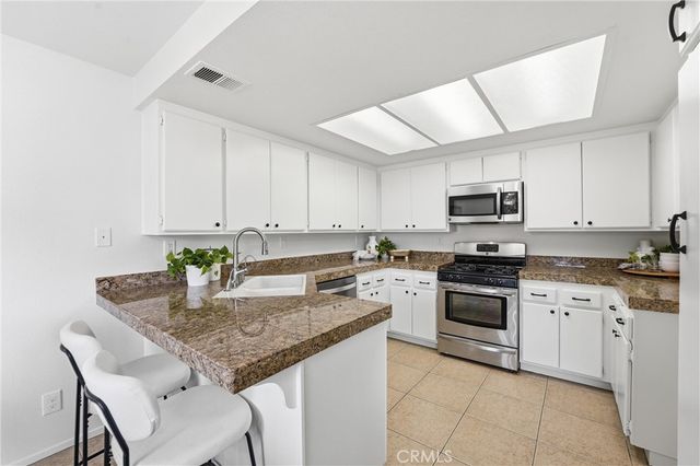 21066 Berry Glen, Lake Forest, CA 92630