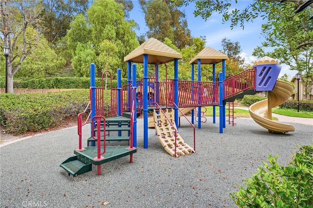 21066 Berry Glen, Lake Forest, CA 92630