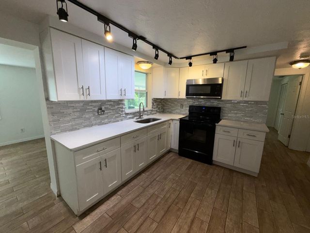 1650 BOLD LANE, Holiday, FL 34691