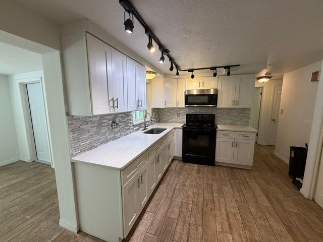 1650 BOLD LANE, Holiday, FL 34691