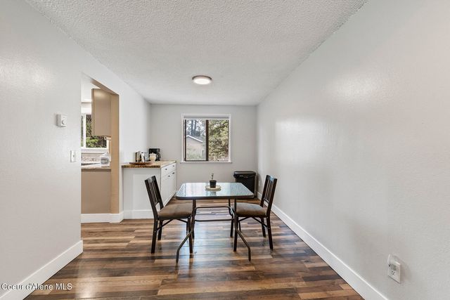 109 E Alvis RD, Hayden, ID 83835