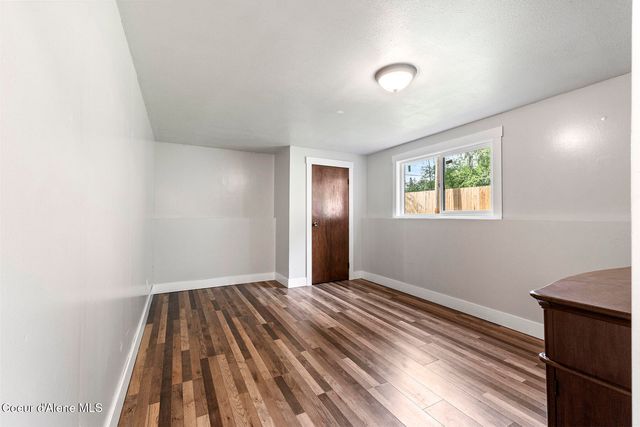 109 E Alvis RD, Hayden, ID 83835