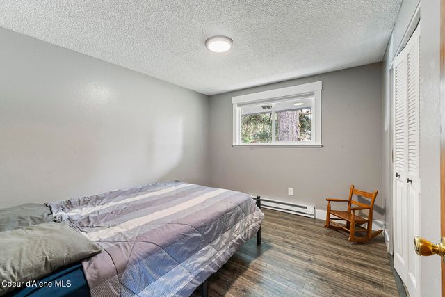 109 E Alvis RD, Hayden, ID 83835