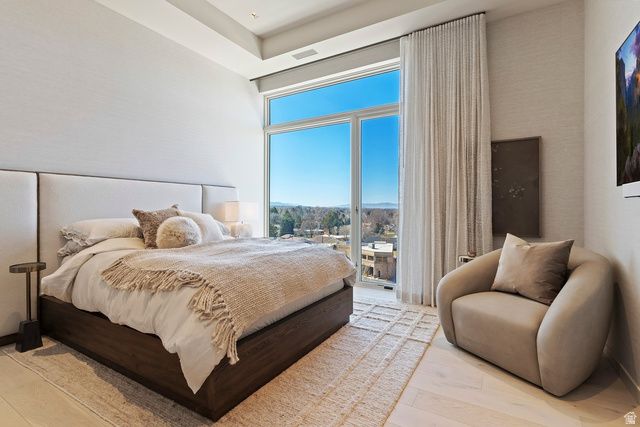 1920 E RODEO WALK DR DR, Holladay, UT 84117