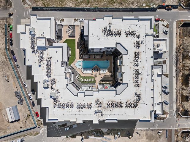 1920 E RODEO WALK DR DR, Holladay, UT 84117