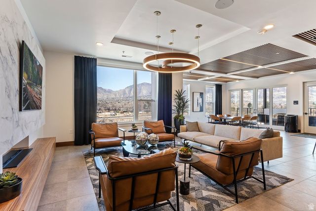 1920 E RODEO WALK DR DR, Holladay, UT 84117