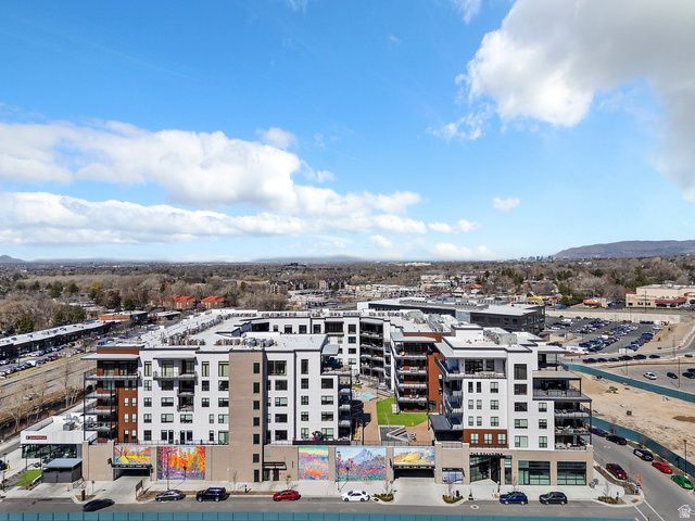 1920 E RODEO WALK DR DR, Holladay, UT 84117