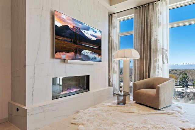 1920 E RODEO WALK DR DR, Holladay, UT 84117