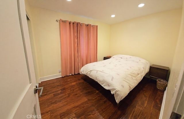 1 Whispering Wind, Irvine, CA 92614