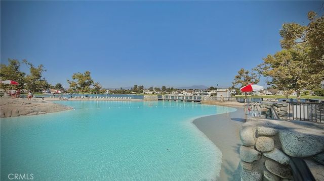 1 Whispering Wind, Irvine, CA 92614