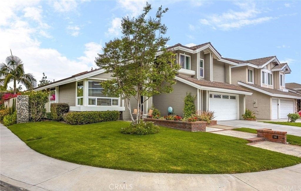 1 Whispering Wind, Irvine, CA 92614