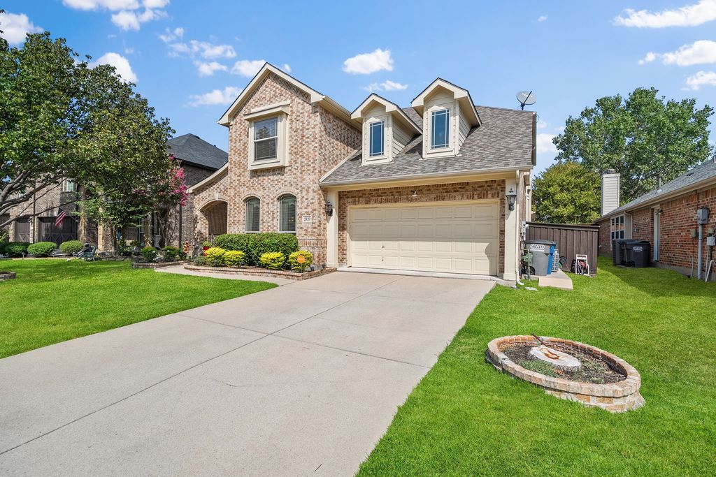 2420 Forest Gate Drive, Little Elm, TX 75068 — photo 2