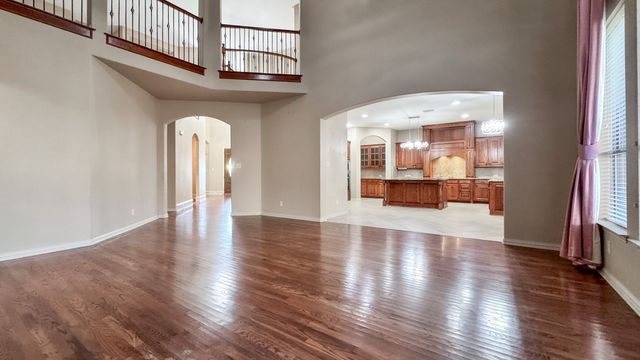 6812 Sail Away Place, Grand Prairie, TX 75054