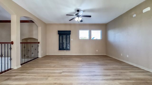 6812 Sail Away Place, Grand Prairie, TX 75054