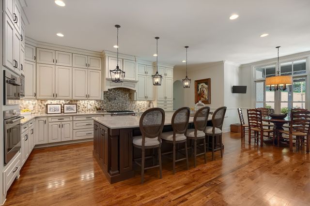 5500 Iron Gate Dr, Franklin, TN 37069