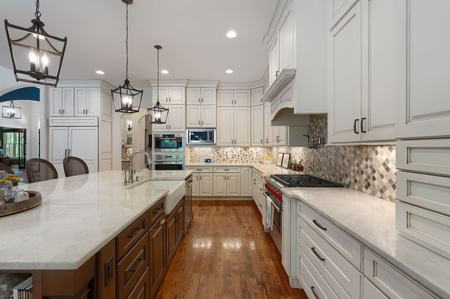 5500 Iron Gate Dr, Franklin, TN 37069