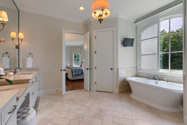5500 Iron Gate Dr, Franklin, TN 37069