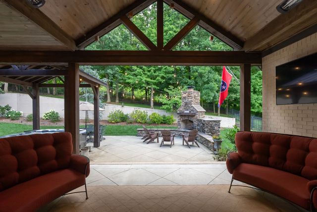 5500 Iron Gate Dr, Franklin, TN 37069