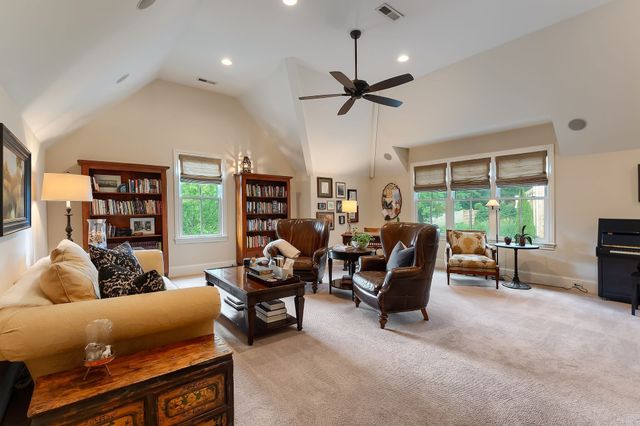 5500 Iron Gate Dr, Franklin, TN 37069