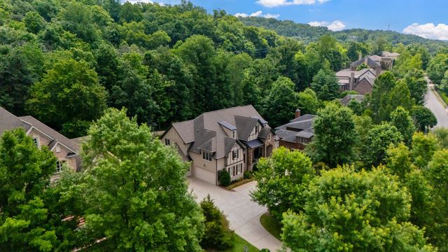 5500 Iron Gate Dr, Franklin, TN 37069