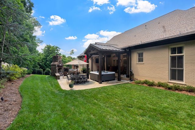 5500 Iron Gate Dr, Franklin, TN 37069
