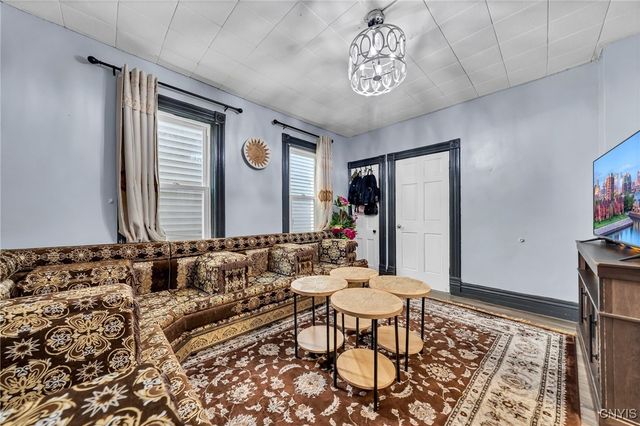 1152 West Avenue, Buffalo, NY 14213