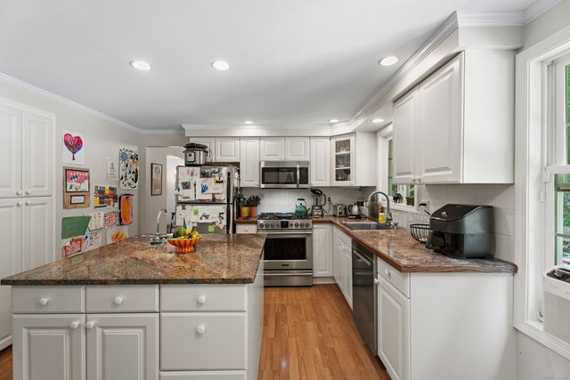 156 Concord Drive, Madison, CT 06443