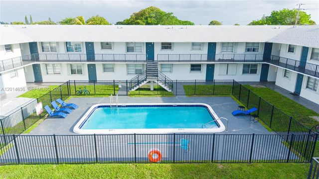 311 NW 42ND CT 101, Pompano Beach, FL 33064