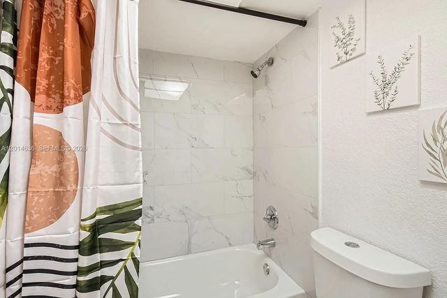 311 NW 42ND CT 101, Pompano Beach, FL 33064
