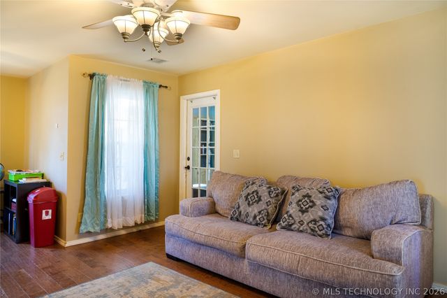 10951 S 209th East Avenue, Broken Arrow, OK 74014