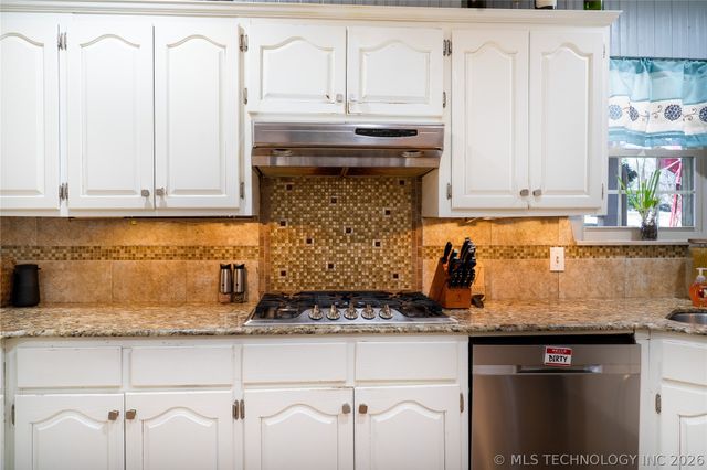 10951 S 209th East Avenue, Broken Arrow, OK 74014