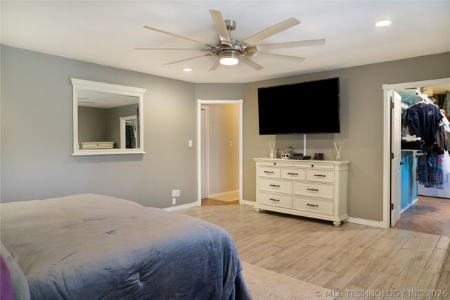 10951 S 209th East Avenue, Broken Arrow, OK 74014