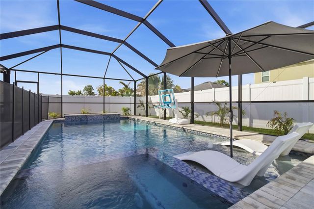 15766 HIGH BELL PLACE, Bradenton, FL 34212