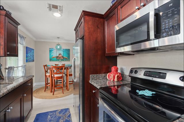 7000 Seawall Boulevard 236, Galveston, TX 77551