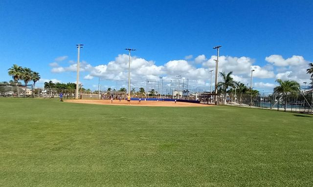 562 JOHNS PASS AVENUE, Madeira Beach, FL 33708