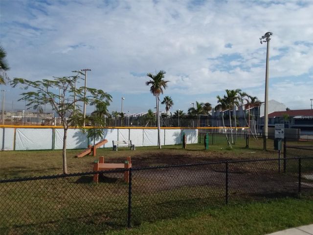 562 JOHNS PASS AVENUE, Madeira Beach, FL 33708