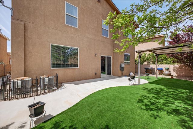 836 Kipuka Drive NW, Albuquerque, NM 87120