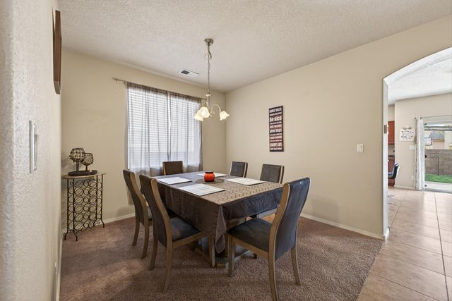 836 Kipuka Drive NW, Albuquerque, NM 87120