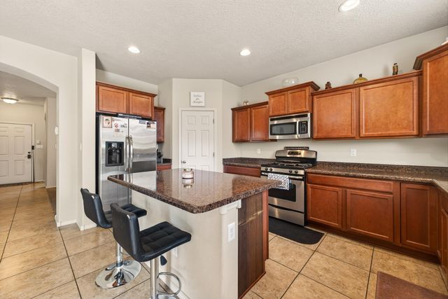 836 Kipuka Drive NW, Albuquerque, NM 87120