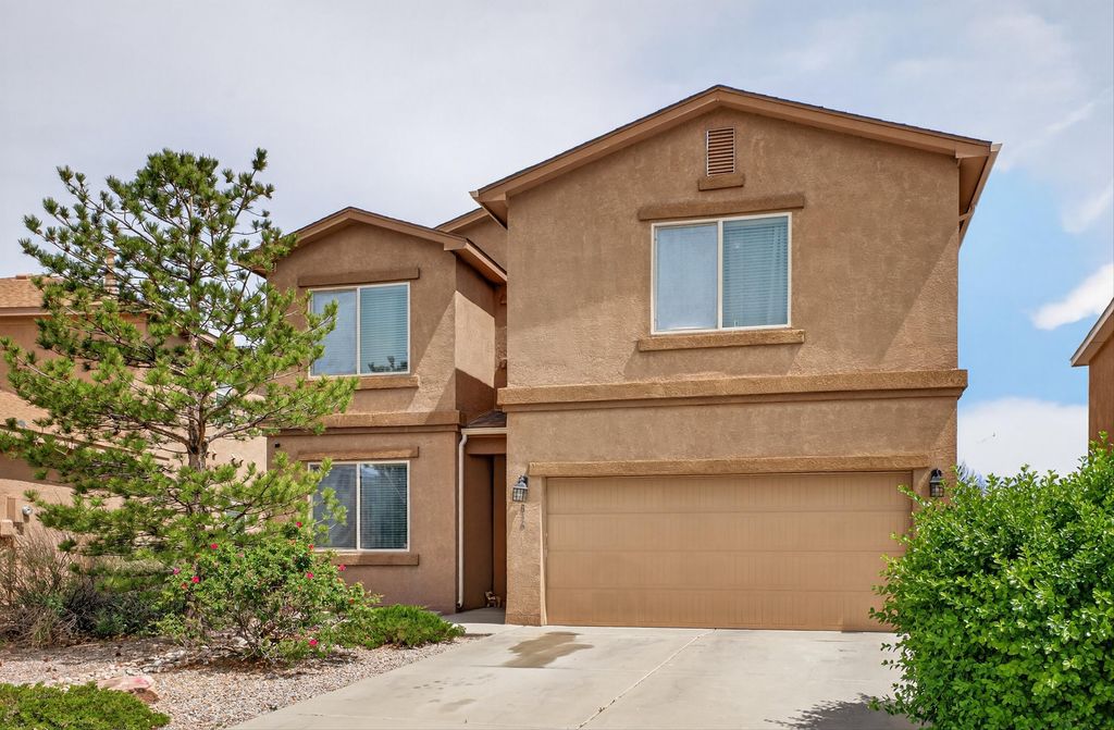 836 Kipuka Drive NW, Albuquerque, NM 87120
