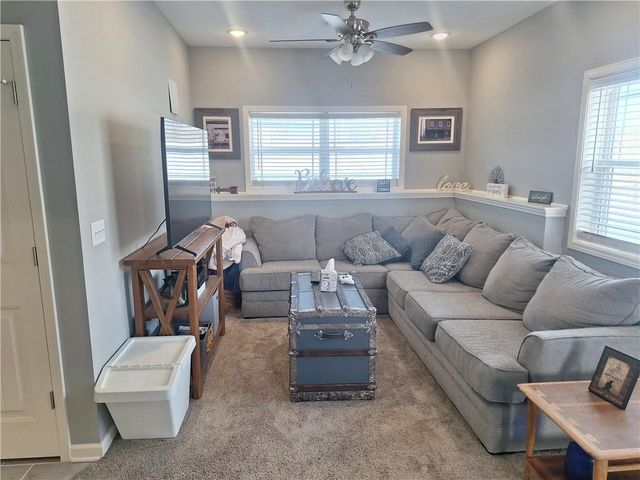 101 Lisa Avenue, Lathrop, MO 64465