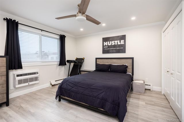 200 Merrick Road F, Amityville, NY 11701